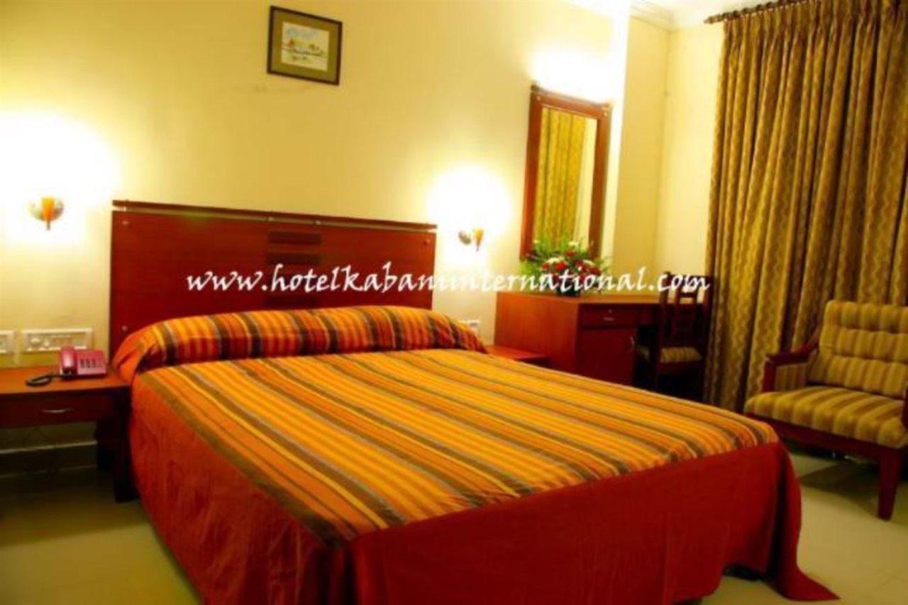 Hotel Kabani International Muvattupuzha Εξωτερικό φωτογραφία