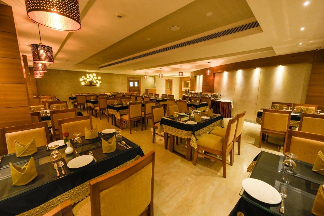 Hotel Kabani International Muvattupuzha Εξωτερικό φωτογραφία